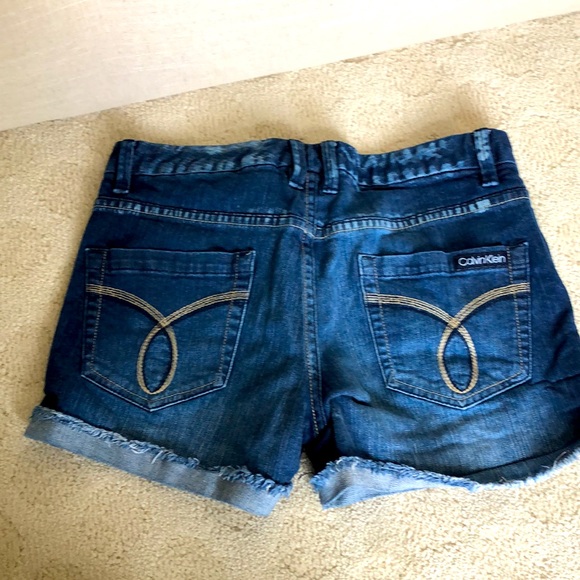 CK jean shorts - Picture 4 of 4